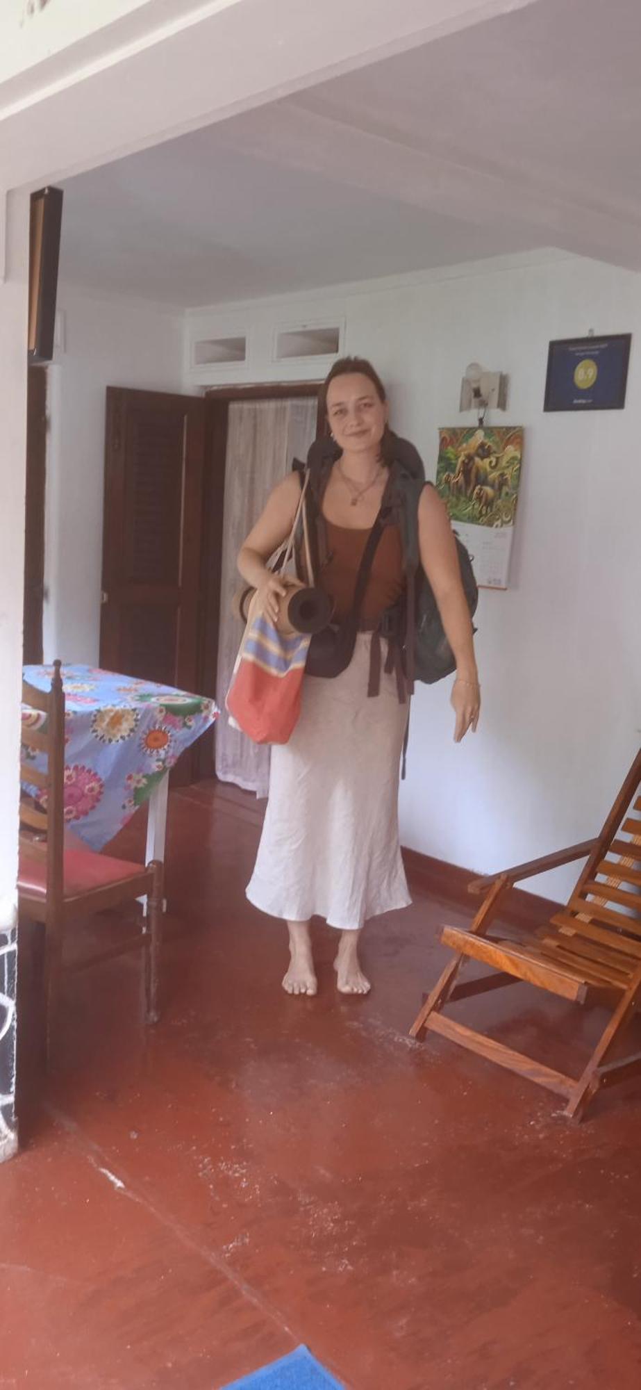 Sanaya Homestay تانجالي الغرفة الصورة